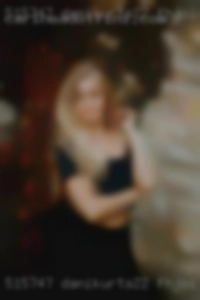 Danikurts22 sexy 50 sex KY